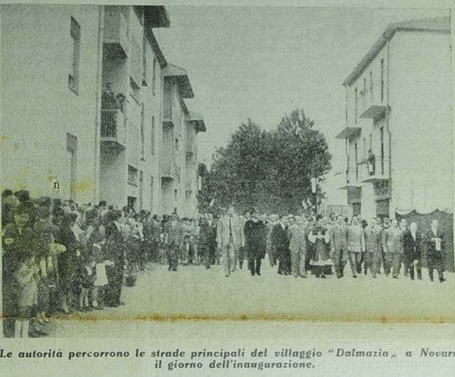 Le autorità percorrono le strade principali del villaggio .Dalmazia„ a Novara il giorno dell'inaugurazione.
Ottanta bambini ospita la Cono "Oscar Sinigaglia„ a Merletto di Graglia. (Fotocronaca in IV pagina). - foto