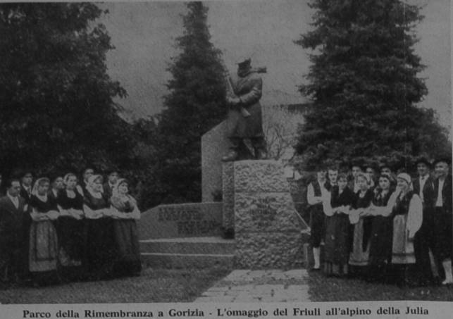 Parco della Rimembranza  a Gorizia L'omaggio del Frluli all'alpino della Julia - foto