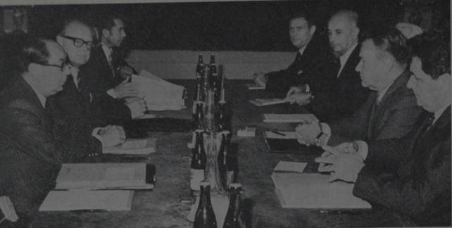 Una fase degli incontri svoltisi a partire dal 27 settembre a Praga fra le delegazioni della Repubblica Socialista Cecoslovacca e della Repubblica Federale Tedesca... - foto
